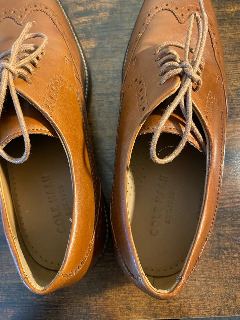 Cole Haan Men's Classic Tan Leather Wingtip Derby Shoes